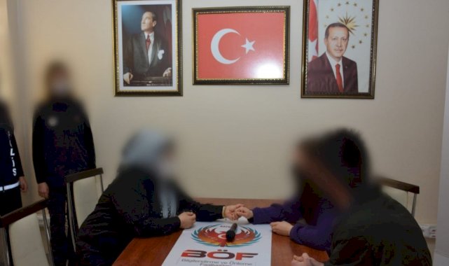 Batman'da PKK'dan kaçıp teslim olan 2 örgüt mensubu aileleriyle buluştu