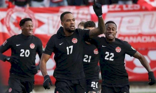 Cyle Larin milli formayla tarihe geçti