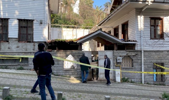 Eskişehir'de tartıştığı kişiyi bıçakla öldürdü