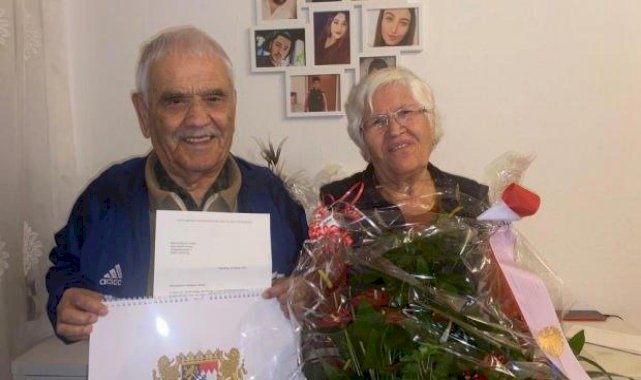 Gurbetçi aileye evlilik yıldönümünde Almanya Cumhurbaşkanı'ndan sürpriz