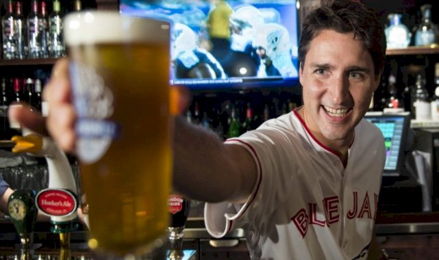 Kanadalı uzmanlar: İçki şişelerine kanser uyarısı konulsun