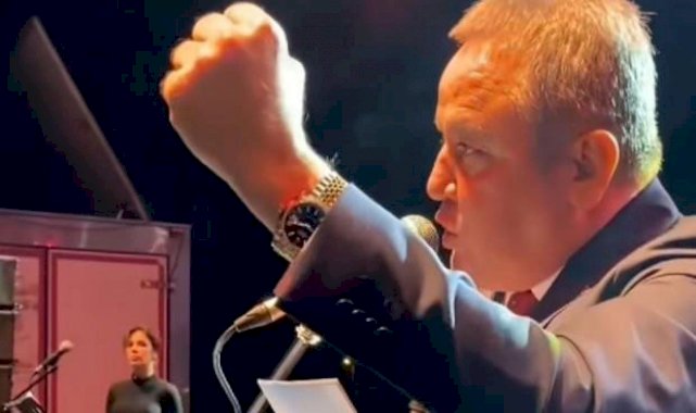 Muhittin Böcek'in taktığı saatin fiyatı dudak uçuklattı