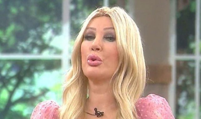 Seda Sayan, evinden video paylaştı