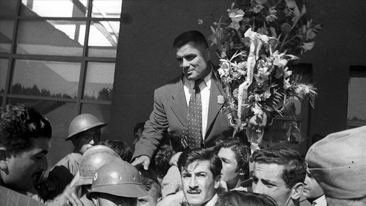 Türk güreşinin babası Yaşar Doğu, ölüm yıl dönümünde anılıyor