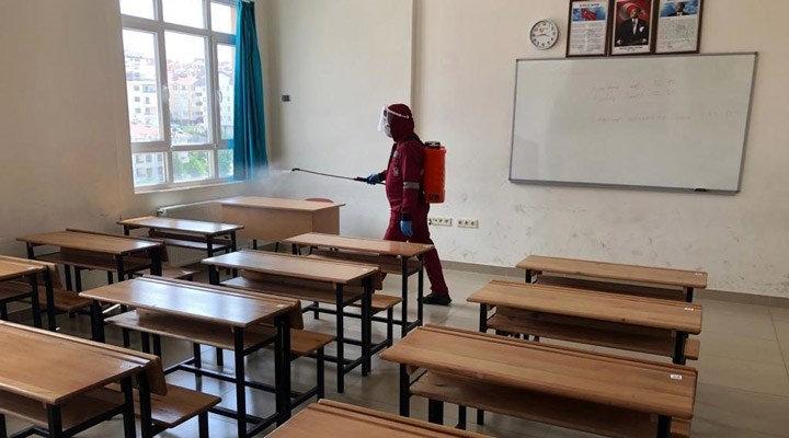 Vaka sayılarında 100 bin tehlikesi! Okullar dahil yeni tedbirler masada