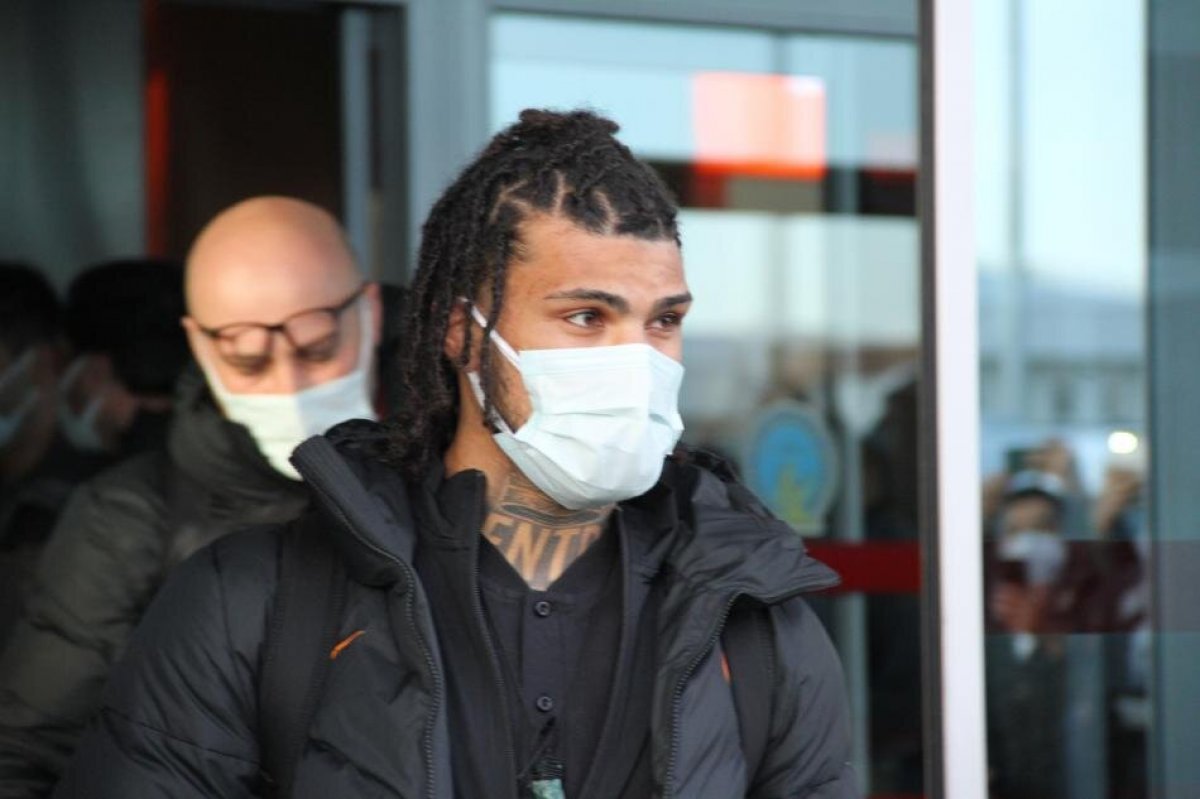 Yedlin: Türkiye'de her yerde cami var, muhteşem