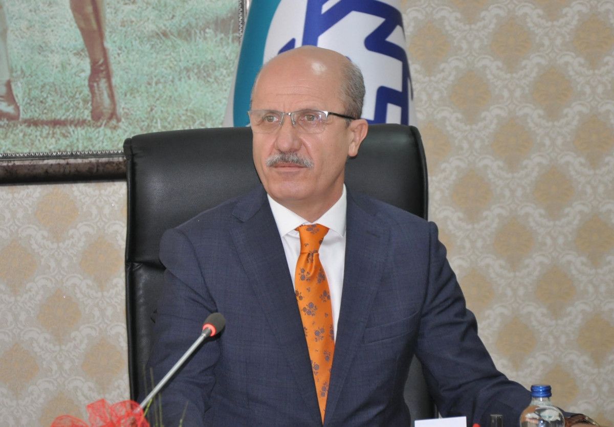 YÖK Başkanı Erol Özvar: Salgınla ilgili kararı üniversiteler verecek