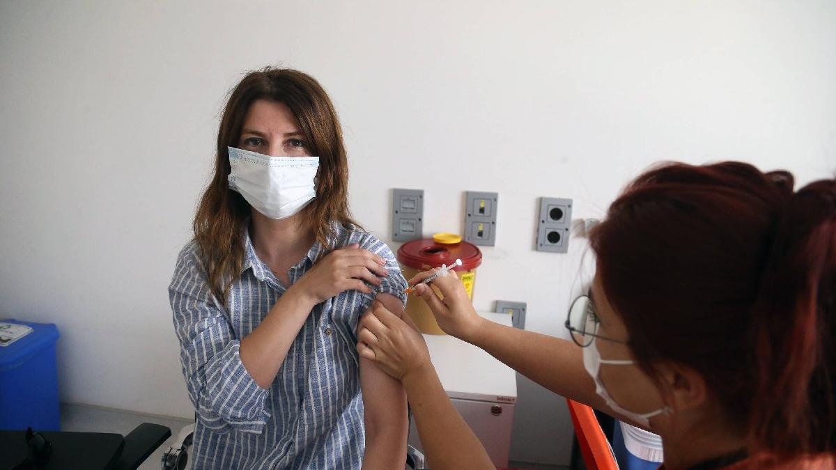 4. doz BioNTech aşısı için randevular açıldı