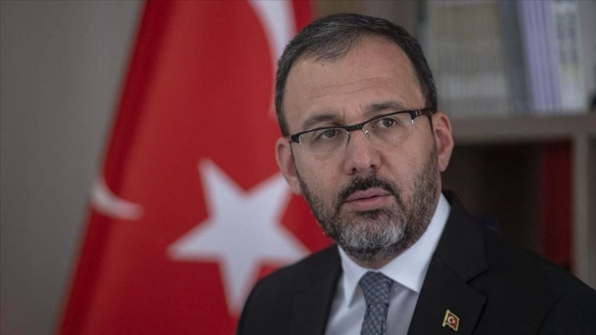 Bakan Kasapoğlu: Şubat ayı bursları yatırılmaya başladı