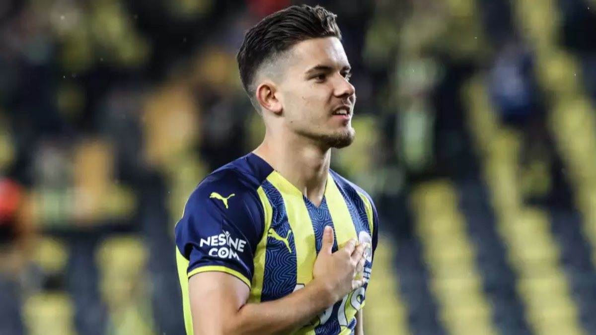 Beşiktaş, Ferdi Kadıoğlu&#039;na talip oldu