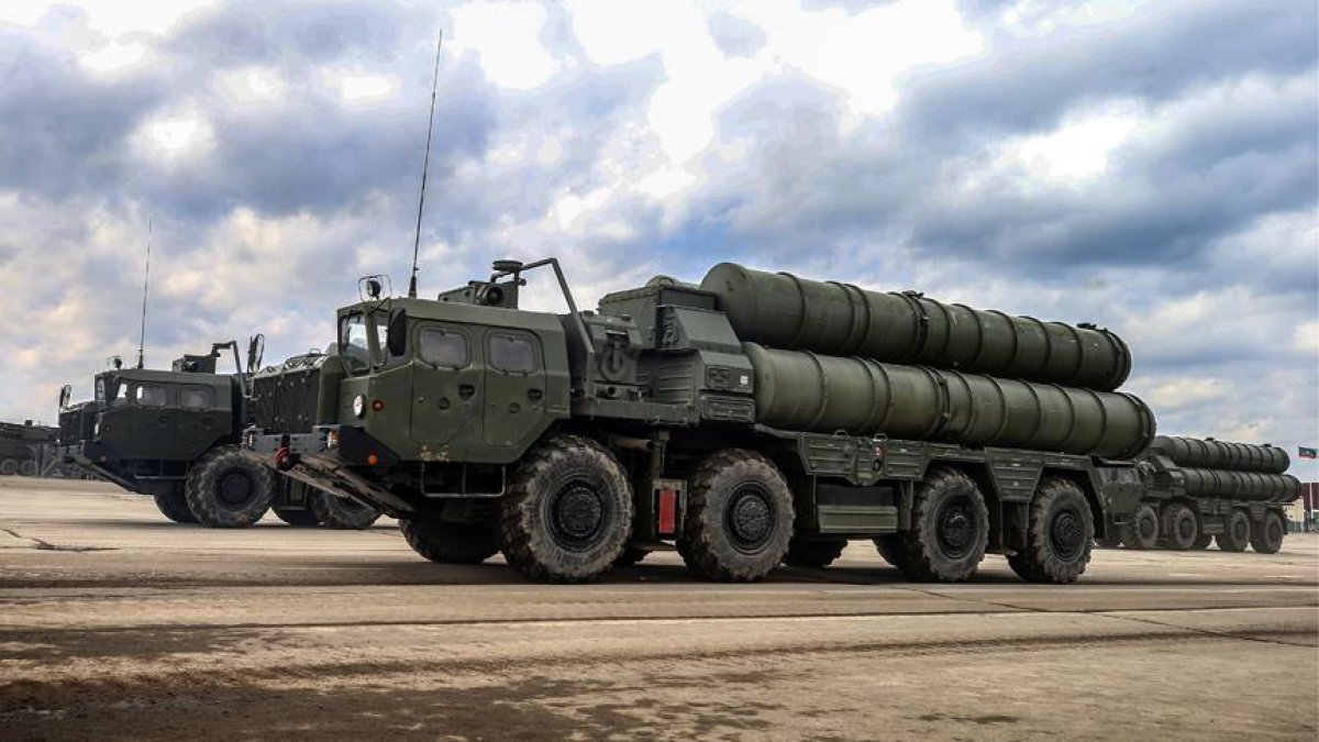 CHP’li Oğuz Kaan Salıcı: S-400’leri depoda bekletiyoruz