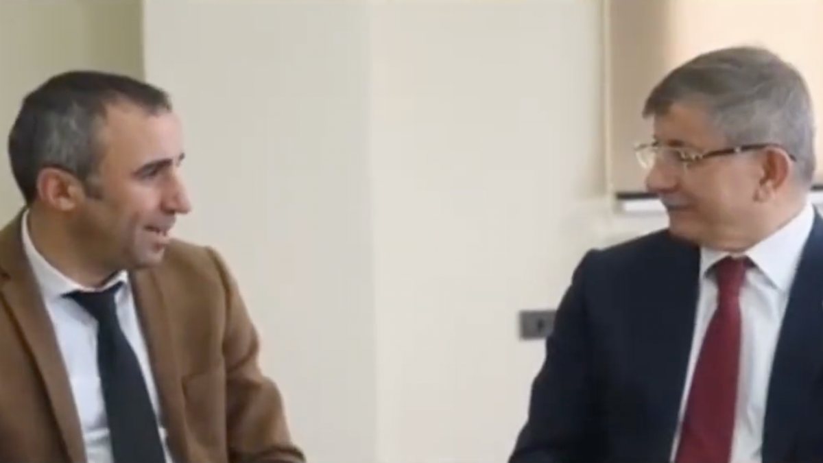 Davutoğlu: Cemevleri hikmet ocağıdır, ticarethane muamelesi yapılamaz