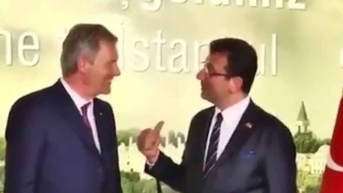 Ekrem İmamoğlu&#039;nun İngilizce konuştuğu yeni görüntüler gündem oldu