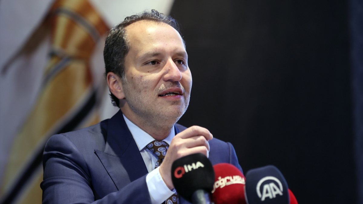 Fatih Erbakan&#039;dan muhalefete: 6 değil 16&#039;nız bir araya gelse bir şey yapamazsınız