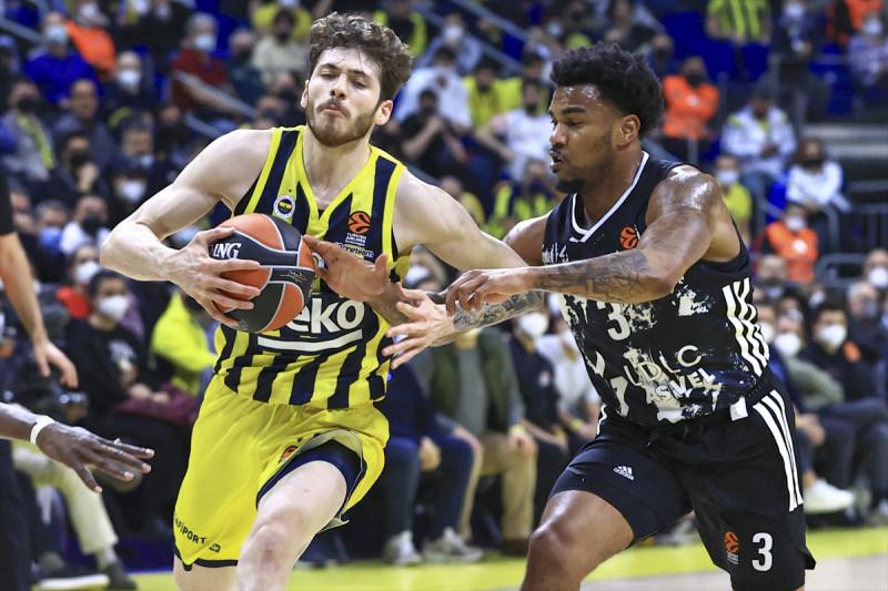 Fenerbahçe Beko'dan 10. galibiyet!