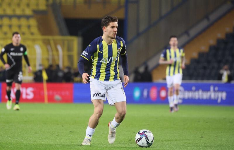 Fenerbahçe'de Ferdi Kadıoğlu tehlikesi!