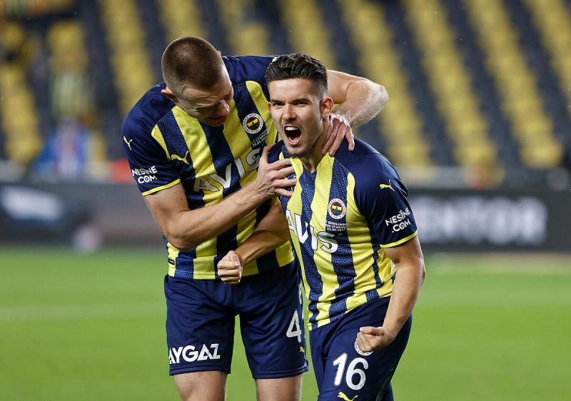 Fenerbahçe'de Ferdi Kadıoğlu tehlikesi!
