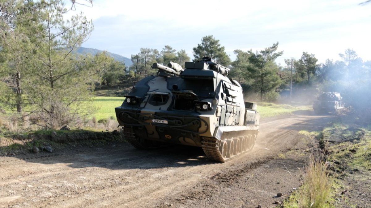 Güney Kıbrıs Rum Yönetimi ile Fransa ortak tatbikat yaptı