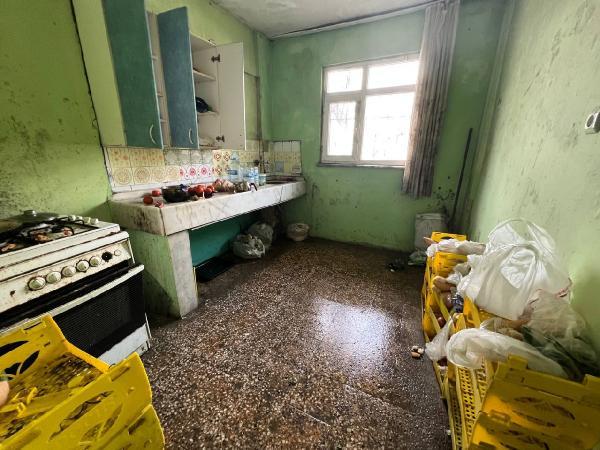 İtalya'ya gitme hayali kurarken Afgan çeteye rehin düşen 5 kişiyi polis kurtardı