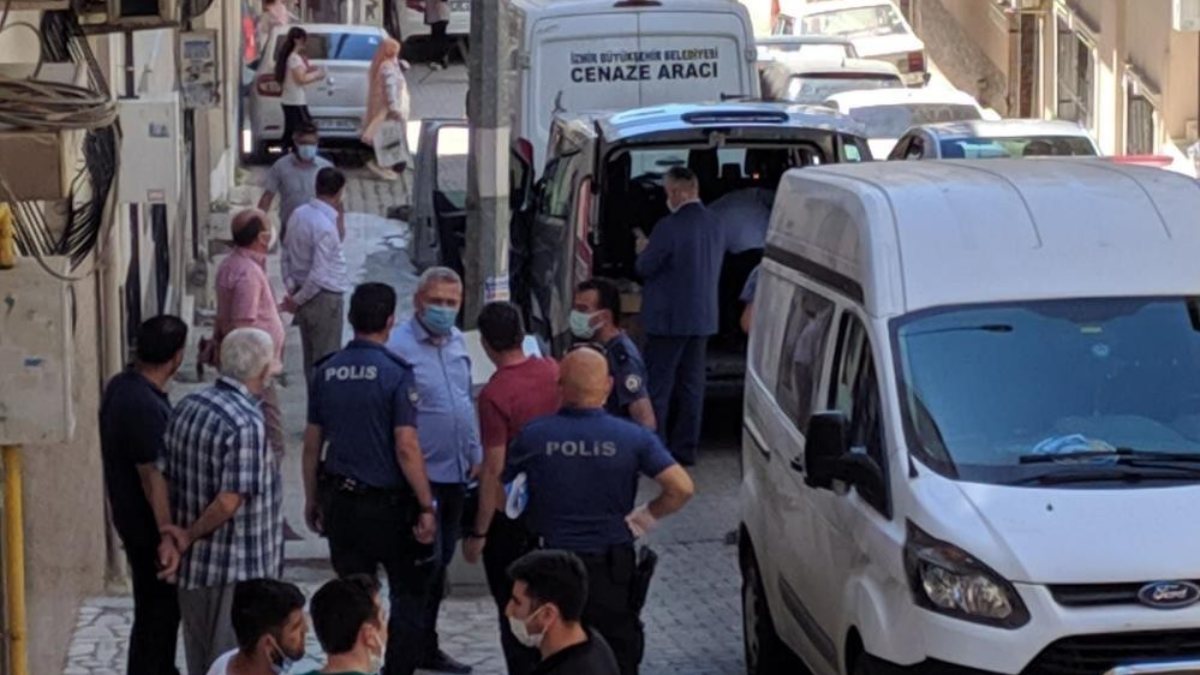 İzmir&#039;de bağımlı kızını öldüren anne: Bizi uyuşturucu mahvetti