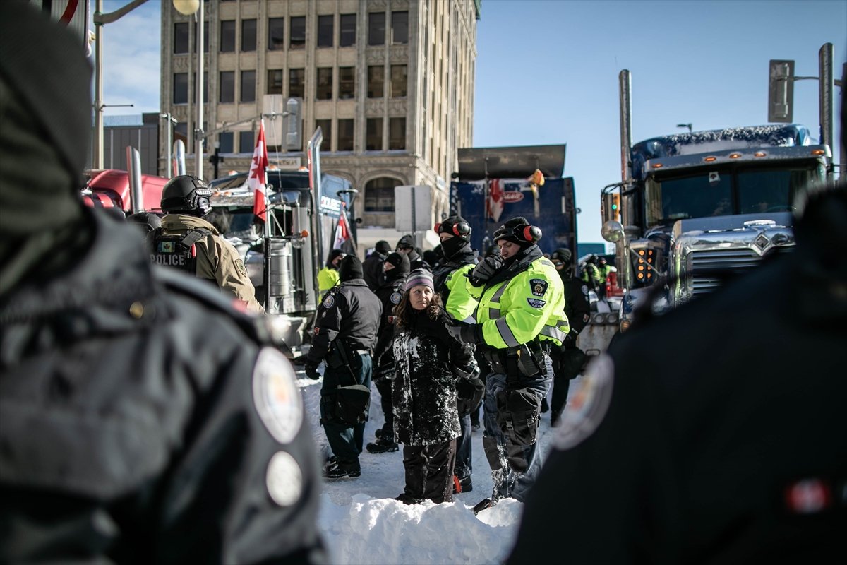 Kanada'da "Özgürlük Konvoyu" protestocularına gözaltı