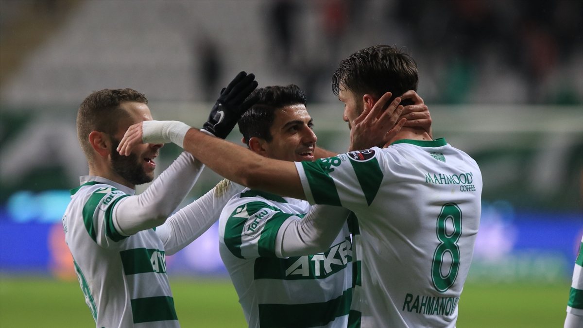 Konyaspor, sahasında ağırladığı Kasımpaşa ile yenişemedi