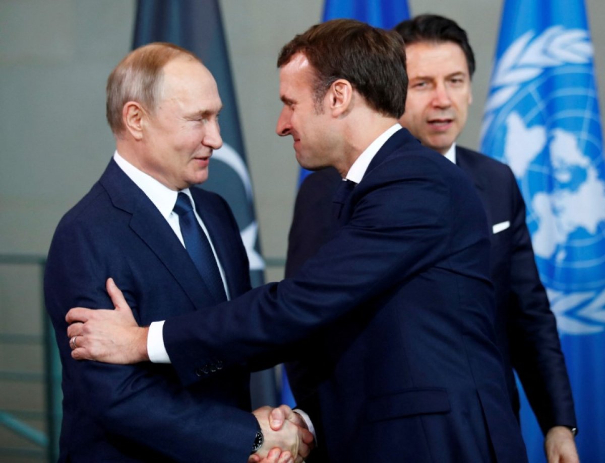 Macron, Putin ile Ukrayna krizini görüştü