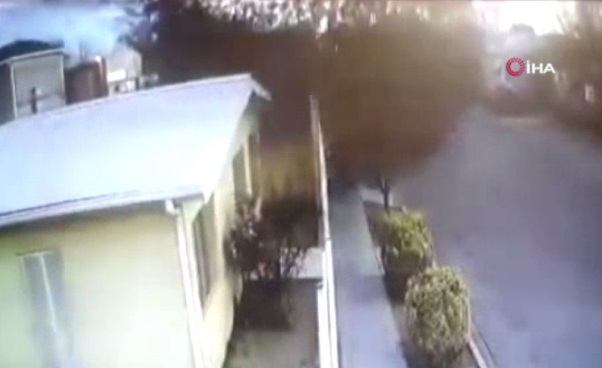 Kuş Sürüsü Yere çakıldı!