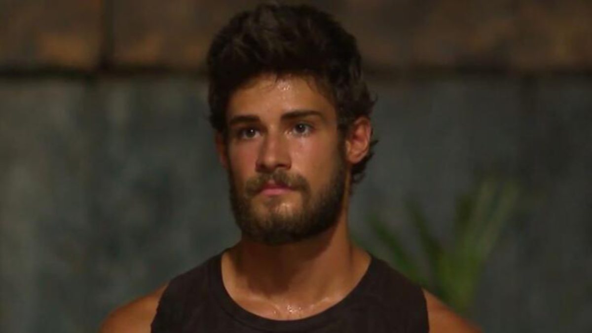 Suvivor Batuhan Karacakaya'nın kardeşi tam bir afet-i devran! Güzelliği nefesleri kesti...