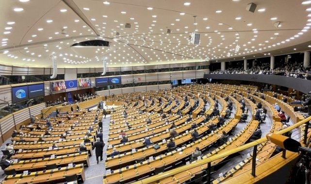 Avrupa Parlamentosu, Ukrayna'ya 1,2 milyar yardımı onayladı