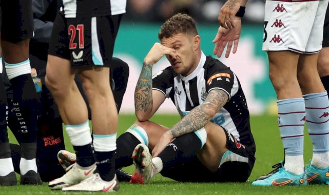 Newcastle'ın yeni transferi Trippier'in ayağı kırıldı