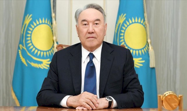 Nursultan Nazarbayev'in siyasi yetkilerini kaldıran kanun onaylandı