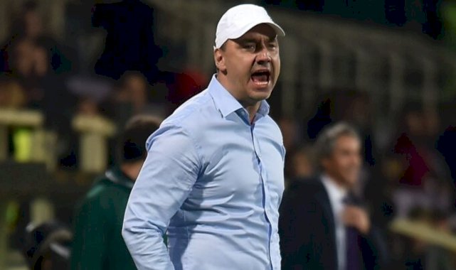 Slavia Prag, teknik direktörsüz İstanbul'da