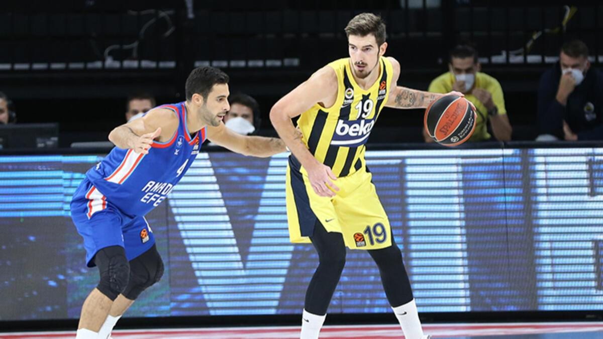 THY EuroLeague'de Türk derbisi! Anadolu Efes  -  Fenerbahçe Beko maçı ne zaman, saat kaçta, hangi kanalda?