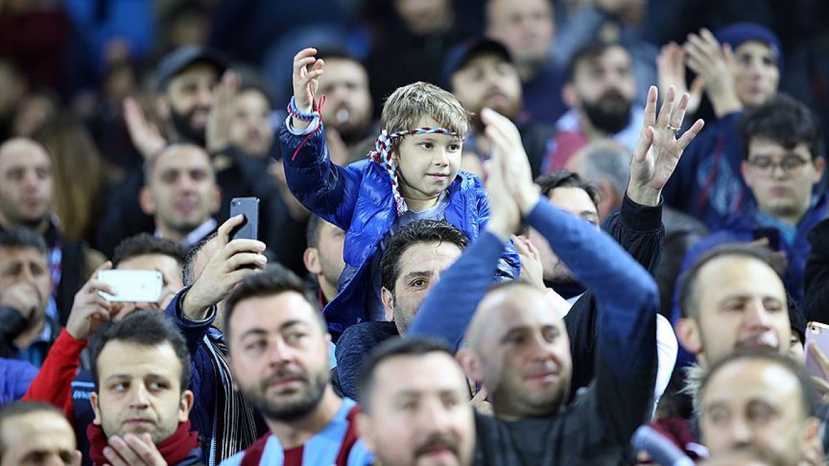 Trabzonspor tribünlerde de zirvede