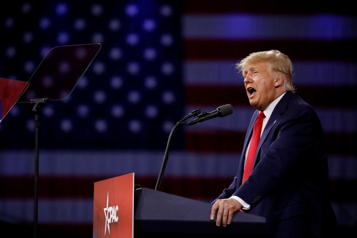 Trump: Putin, Biden ile davul çalar gibi oynuyor