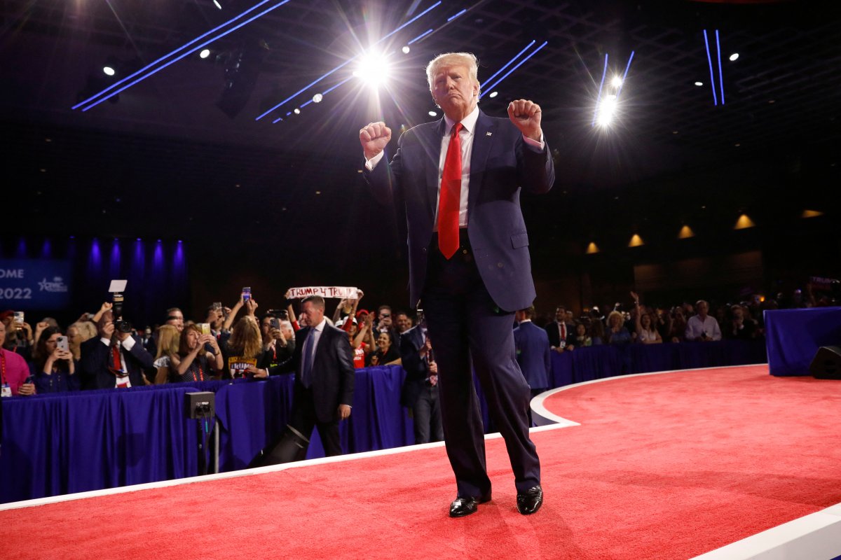 Trump: Putin, Biden ile davul çalar gibi oynuyor