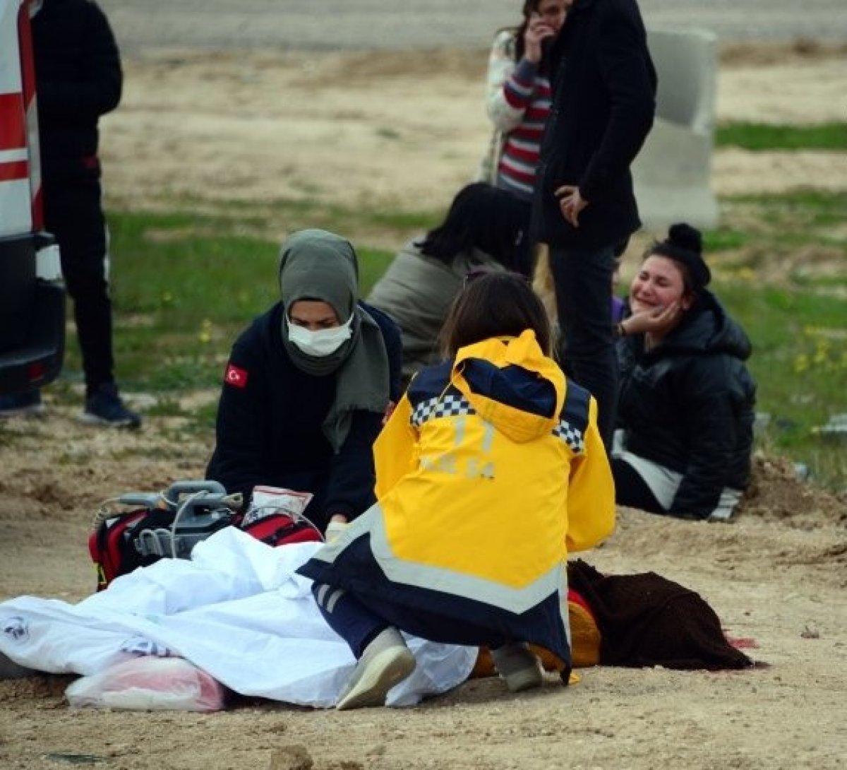 Sokak ortasında eşini öldüren koca yakalandı