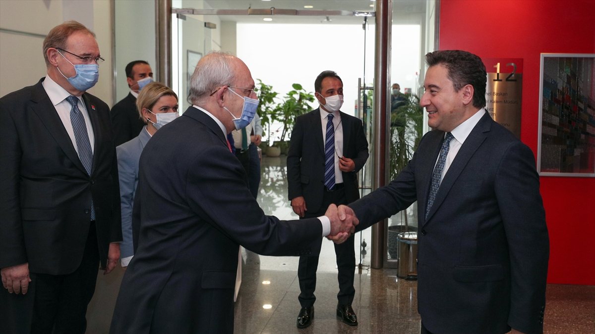 Ali Babacan, Kemal Kılıçdaroğlu'yla görüştü