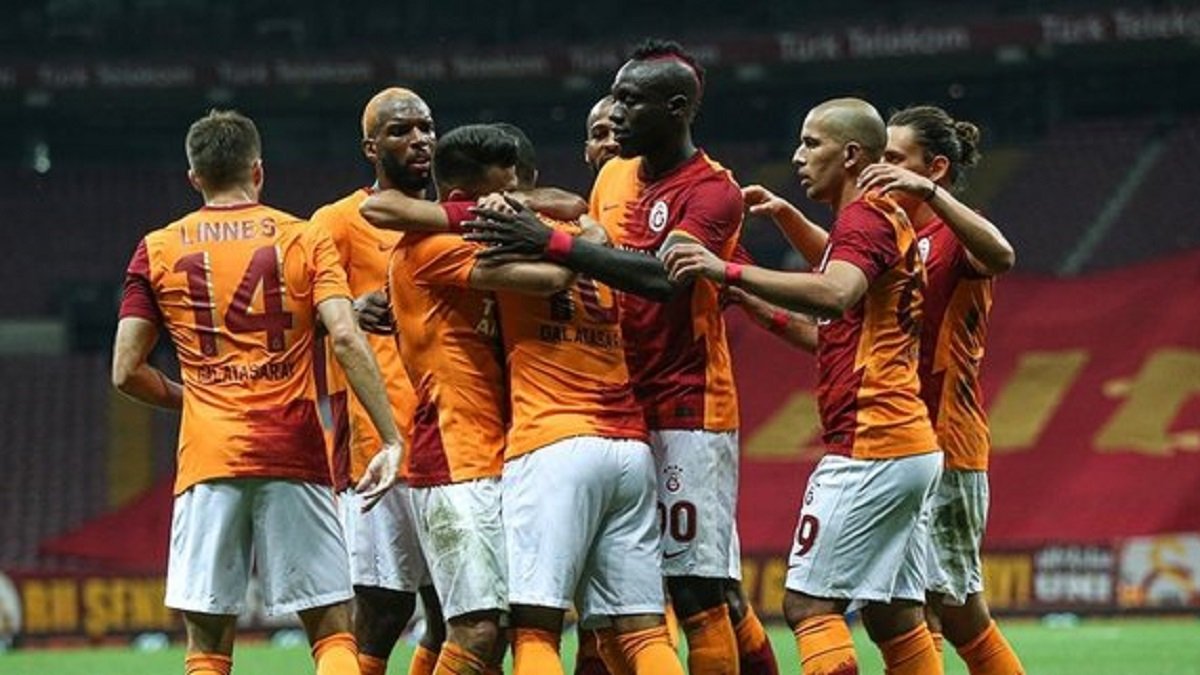 Barcelona - Galatasaray maçı ne zaman, saat kaçta ve hangi kanalda?