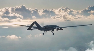 Çin'den silahlı insansız hava aracı desteği talep etti