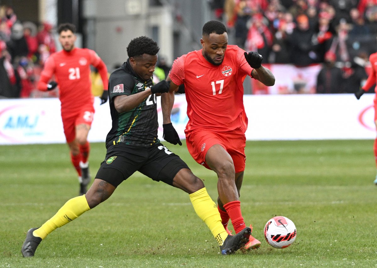 Cyle Larin gol attı, Kanada Dünya Kupası'nı garantiledi