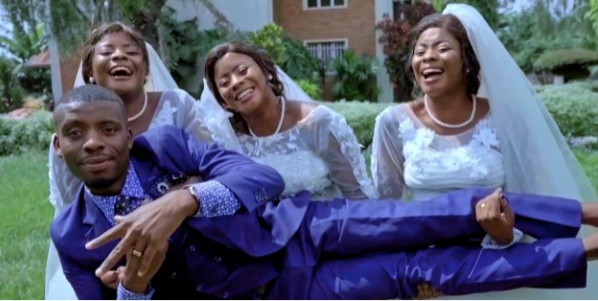 Demokratik Kongo Cumhuriyeti'nde üçüz kız kardeş aynı adamla evlendi