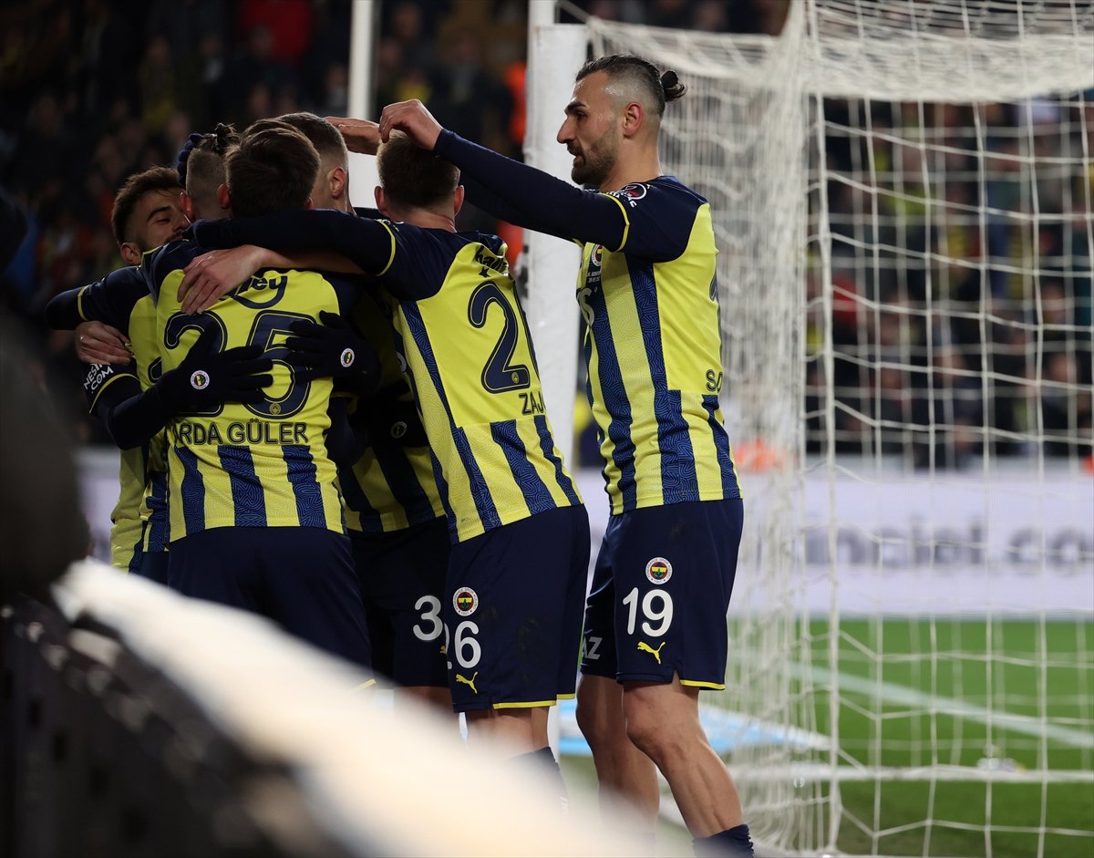 Dimitris Pelkas: Taraftar mutlu olmayı hak etti