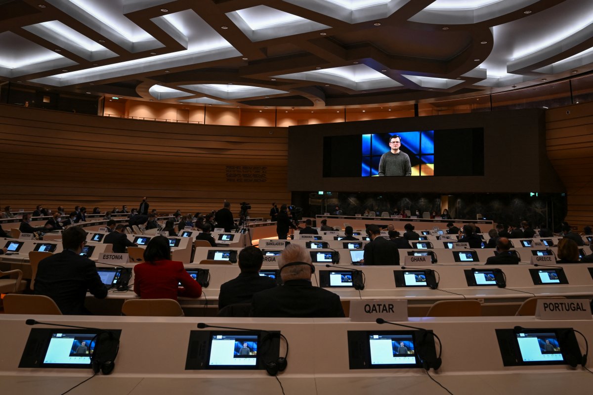 Dmitro Kuleba: Putin’in Ukrayna’yı Suriye’ye çevirmesine izin vermeyin