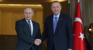 Erdoğan: Yaptırımlara da işgale de karşıyız, Putin'e de anlattım