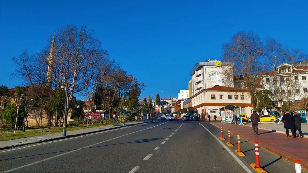 İstanbul ve Tekirdağ'da iki ayrı mevsim