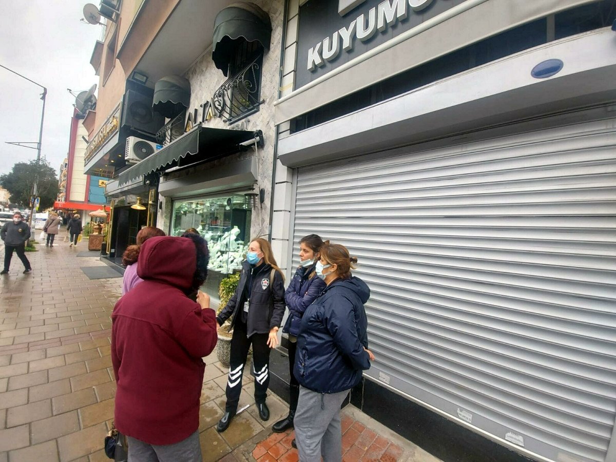 İzmir’de 4 buçuk milyon lira dolandıran kuyumcu: Borçlarım vardı