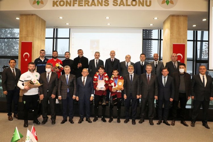 Kayseri Şeker&#039;in Avrupa fatihlerine ödül