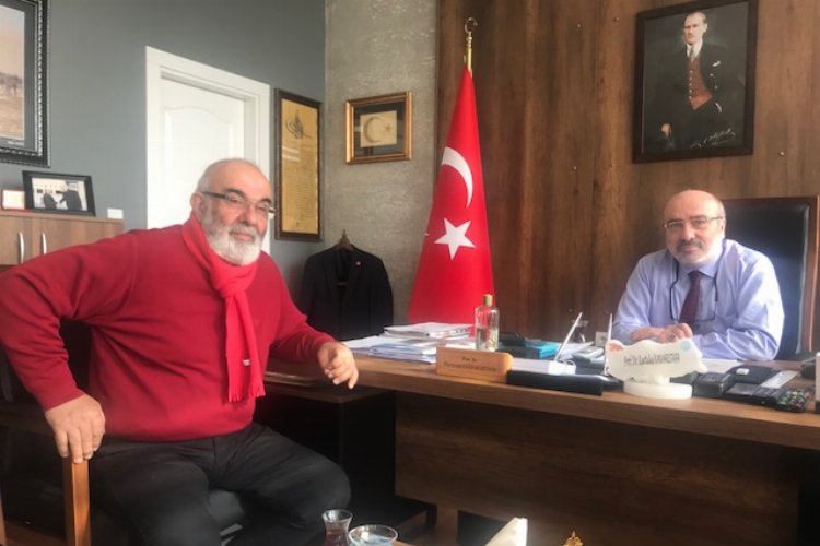 Kayseri Üniversitesi&#039;nden &#039;İstiklal Marşı&#039; iletisi